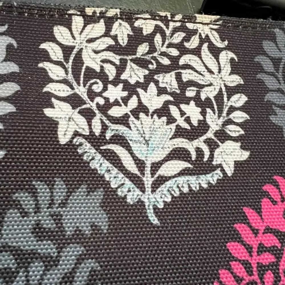 Vera Bradley Floral Patterned “Pencil Pouch” 7x10” m